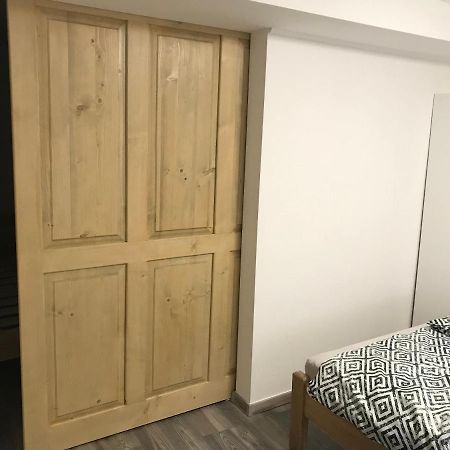 Mora Apartman 2 Kiskunfélegyháza Екстериор снимка