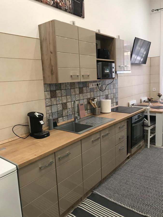 Mora Apartman 2 Kiskunfélegyháza Екстериор снимка