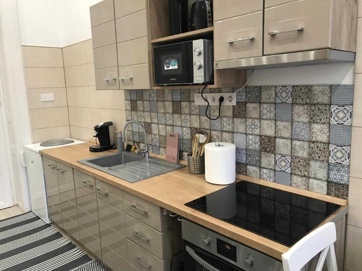 Mora Apartman 2 Kiskunfélegyháza Екстериор снимка