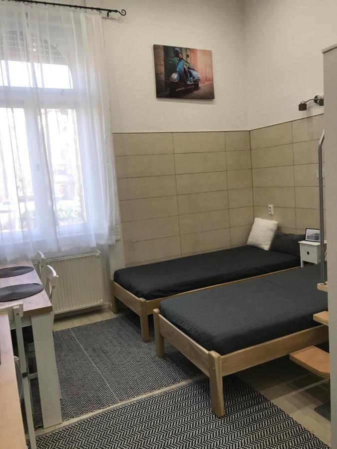 Mora Apartman 2 Kiskunfélegyháza Екстериор снимка