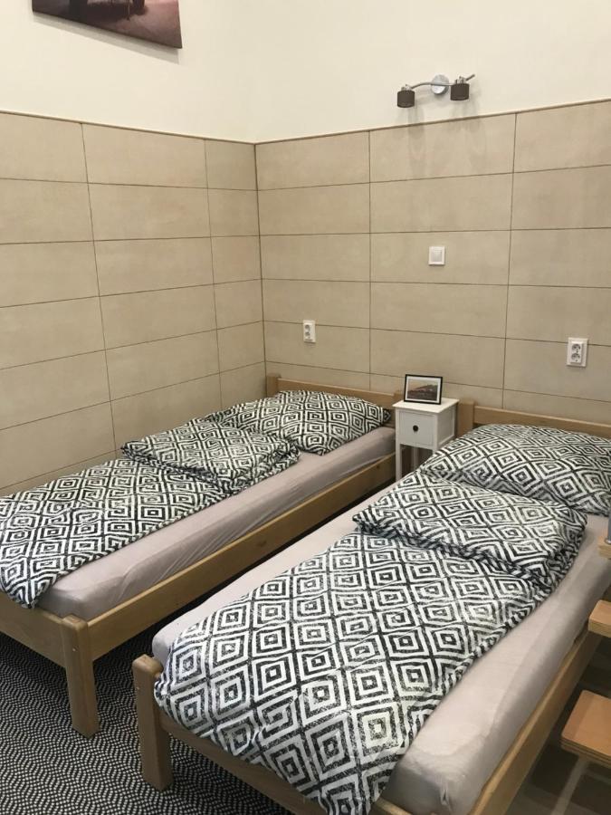 Mora Apartman 2 Kiskunfélegyháza Екстериор снимка
