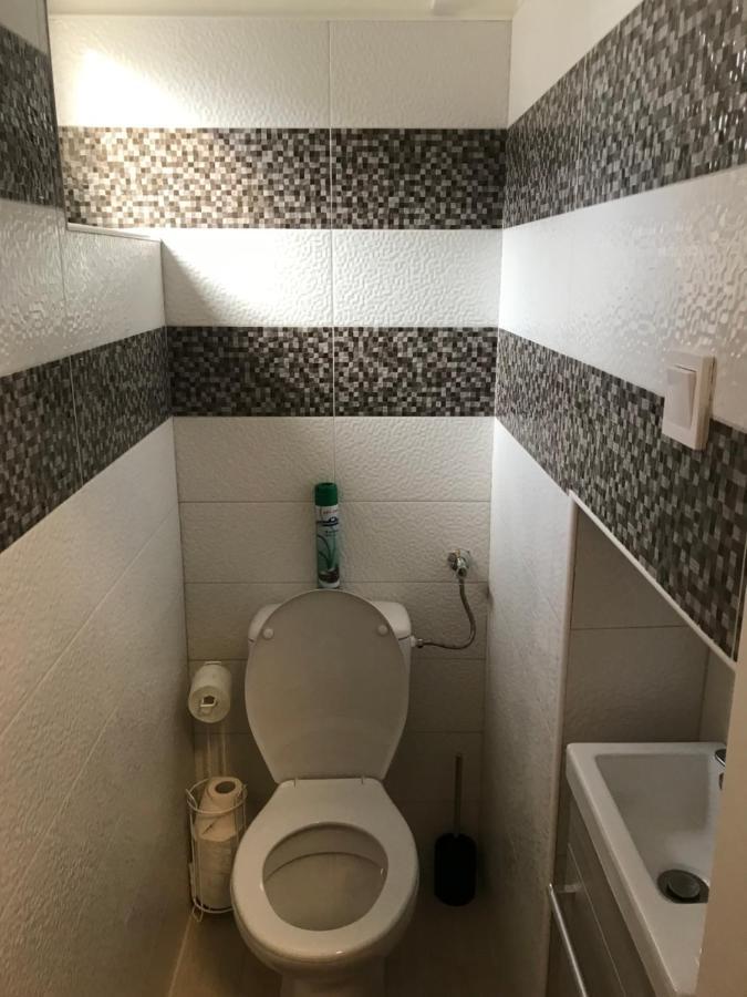 Mora Apartman 2 Kiskunfélegyháza Екстериор снимка